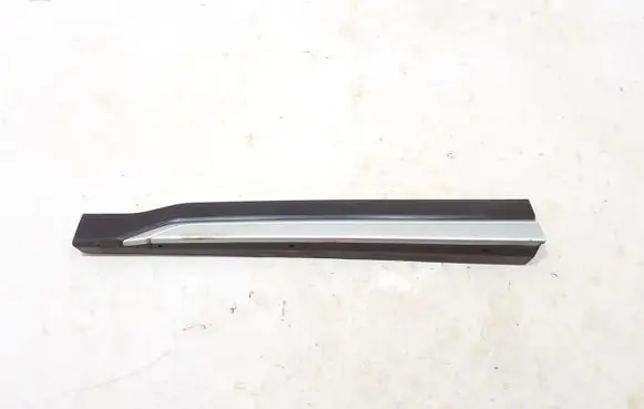 Subaru Forester SK Front door trim (molding) 91112SJ410