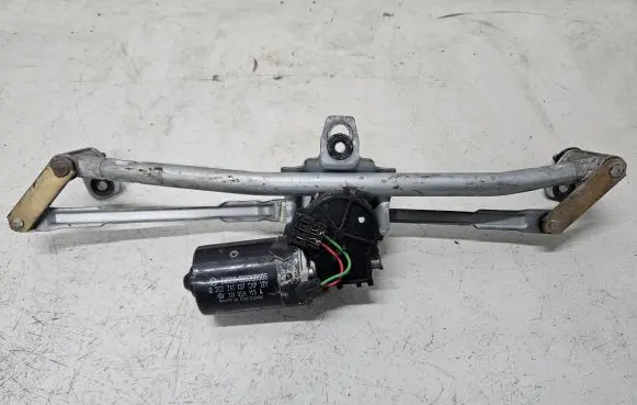 Audi A3 S3 8L Front wiper linkage and motor 0390241137 0390241137CHP