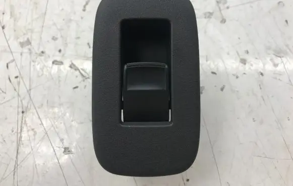 Toyota Auris 150 Electric window control switch 848100D030 8465602060B0