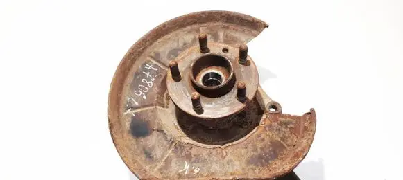Ford Kuga I Rear wheel hub