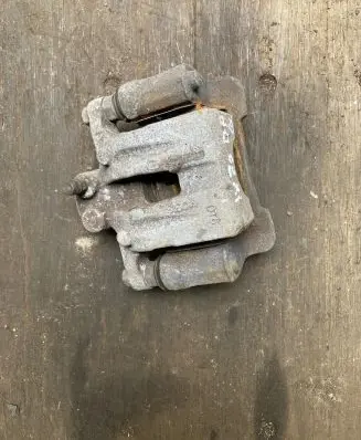 Hyundai ix35 Rear brake caliper