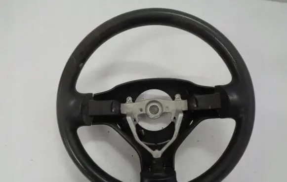 Toyota Aygo AB10 Steering wheel