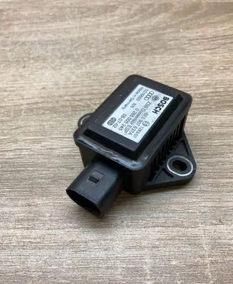 Audi A4 S4 B6 8E 8H ESP acceleration yaw rate sensor 8E0907637A 0265005245 USED