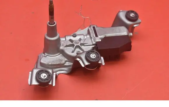 Toyota Auris E180 Rear window wiper motor 85130-02050
