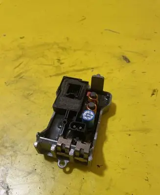 Mercedes-Benz E W211 Heater blower motor/fan resistor A2308216451 2308216451