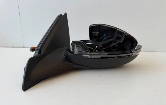 Peugeot 208 II Front door electric wing mirror 0418180