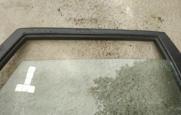 KIA Ceed Rear door window glass