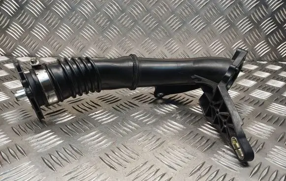 Intercooler hose/pipe