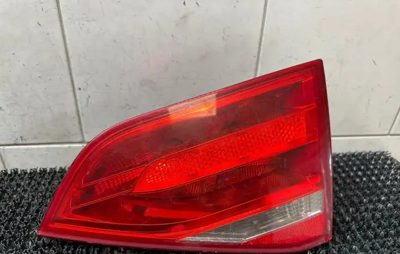 Audi A4 S4 B8 8K Tailgate rear/tail lights 8K5945094