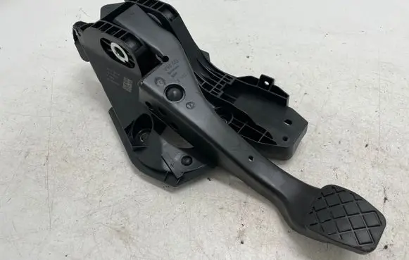 Skoda Octavia Mk4 Brake pedal 5Q2721058BT