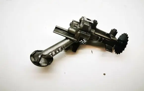 Nissan Primastar Oil pump 7700600251 7700600252 7700100894