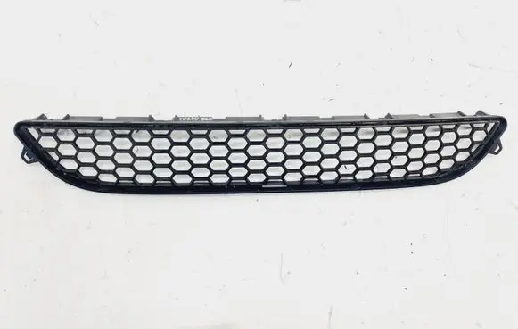 Volvo S60 Front bumper lower grill 30795022 30795021