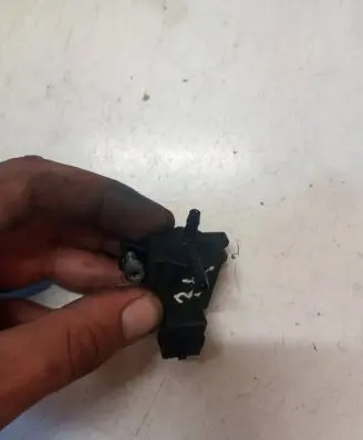 Volvo V60 Turbo solenoid valve 70261300