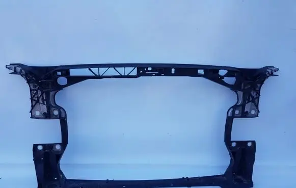 Audi A5 Front bodywork piece 8W0805594