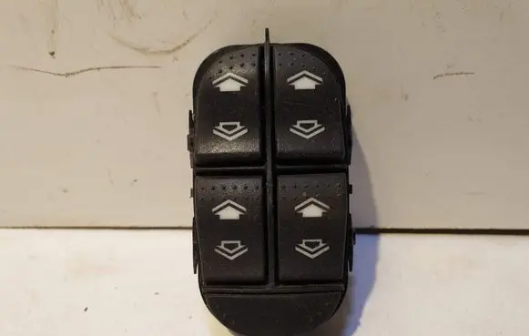 Ford Focus Electric window control switch LK03162252 98AB14A132DE