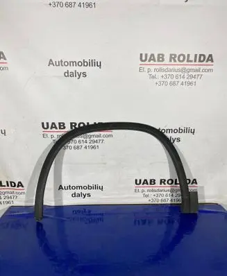 Front arch trim