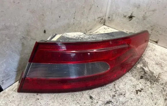 Rear/tail lights