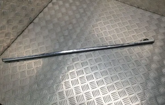 Citroen C4 II Rear door glass trim molding 9687380177