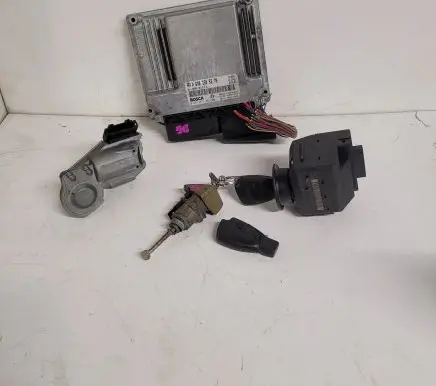 Mercedes-Benz E W211 Engine ECU kit and lock set A6481505279 0281013462 A2115451408