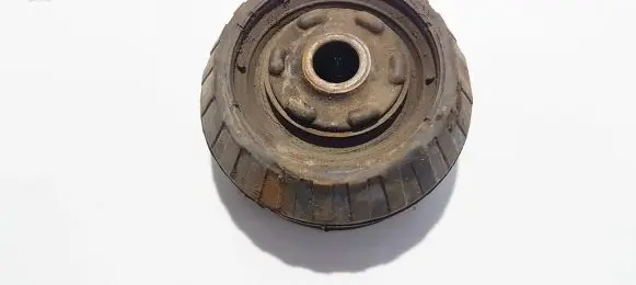 Coil spring mount