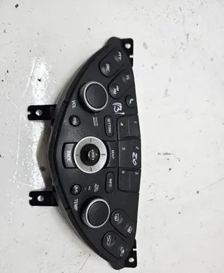 Nissan Primera Climate control unit 28395AV621