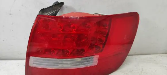Audi A6 S6 C6 4F Rear/tail lights 89037056 4F9945222C