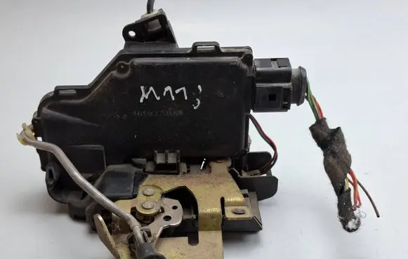 Audi A6 S6 C5 4B Front door lock 4B1837016B
