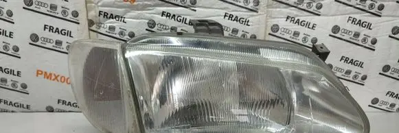 Renault Megane I Headlight/headlamp 88204649 181206 085795