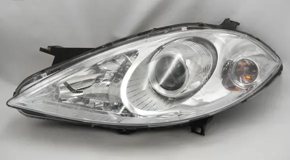 Mercedes-Benz A W169 Headlight/headlamp A1698200561