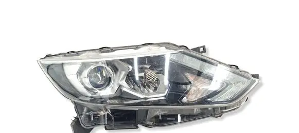 Nissan Qashqai Headlight/headlamp 