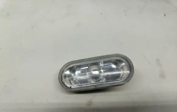 Volkswagen Caddy Front fender indicator light 2K0949117 0215650