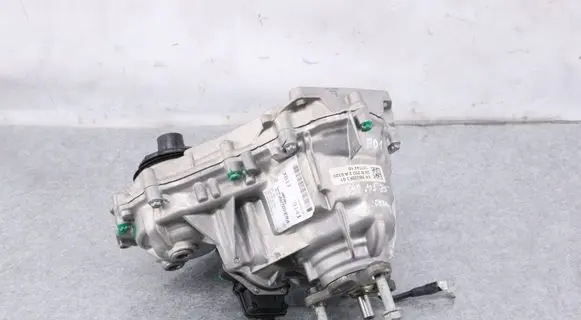 BMW M5 Gearbox transfer box case 5A50BD4 ATC141 5B330F3