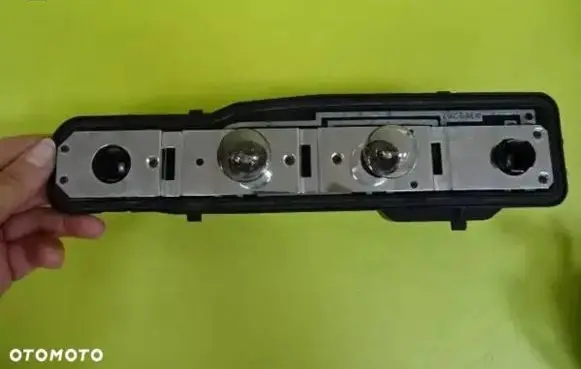 Opel Astra G Tail light bulb cover holder