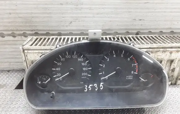 Mitsubishi Space Star Speedometer (instrument cluster) MR489034