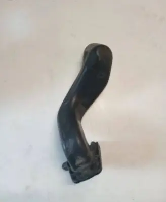 Volvo V40 Intercooler hose/pipe 31319359