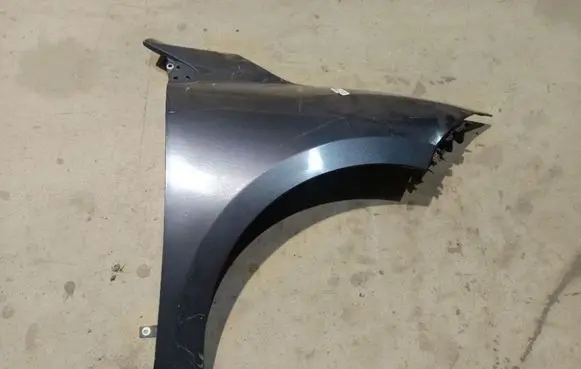 Renault Megane III Fender