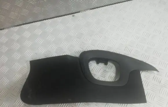 Smart ForFour II W453 Centre console side trim front A4536808600 A4536809704 689213062R