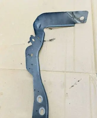 Renault Captur Fender mounting bracket 625B57566R