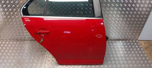 Volkswagen Jetta V Rear door S26372891