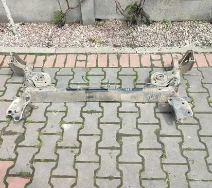 Dacia Duster II Rear axle beam