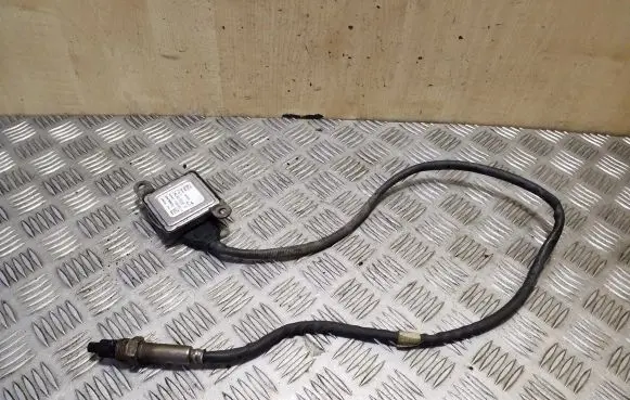 Skoda Superb B8 (3V) Lambda probe sensor 04L907805E A2C11875900