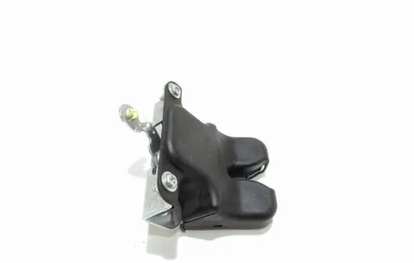 Hyundai Accent Tailgate/trunk/boot lock/catch/latch 812301G000