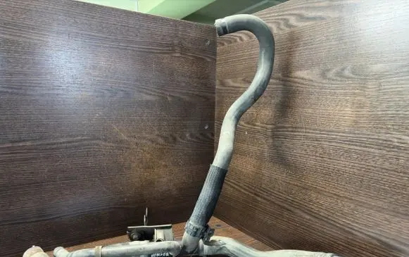 Citroen Jumper Engine coolant pipe/hose D391902136