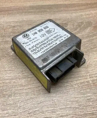 Volkswagen Golf III Airbag control unit/module 1H0959656 5WK4076