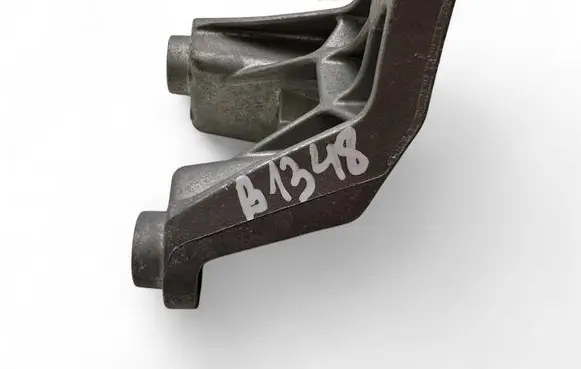 BMW X6 F16 Steering rack mounting bracket 7137353