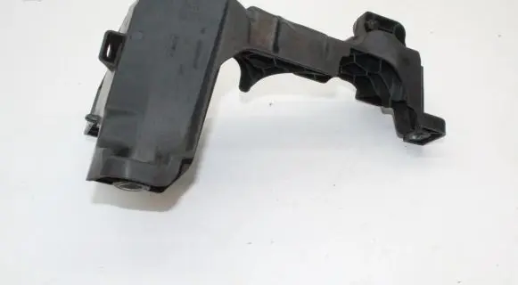 Ford Kuga I Other engine bay part 9674482280