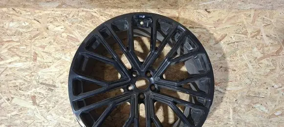 Audi Q8 R22 alloy rim 4M8601025BP K896611
