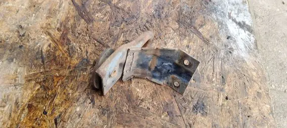 Volkswagen Transporter - Caravelle T4 Towing hook eye 