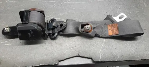 Suzuki Baleno EG Front seatbelt 84920-61G1