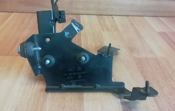 Renault Espace V (RFC) ABS pump bracket 478406447R 478401352R